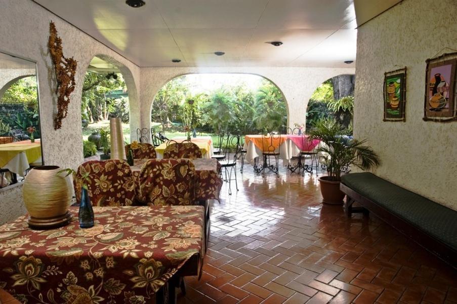 Casa Joaquin Bnb Taguig Exterior photo